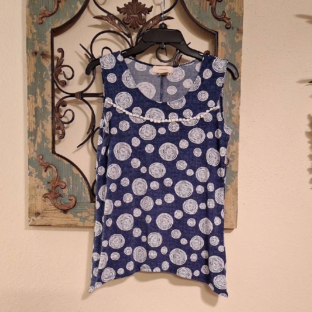 🔥🔥CLEARANCE🔥🔥 Asymmetrical Blue and White Sleeveless Tank Top. NWOT Size S